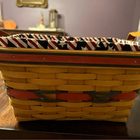Longaberger 2000 All American Sparkler Basket, liner, and protector - Picture 8 of 13